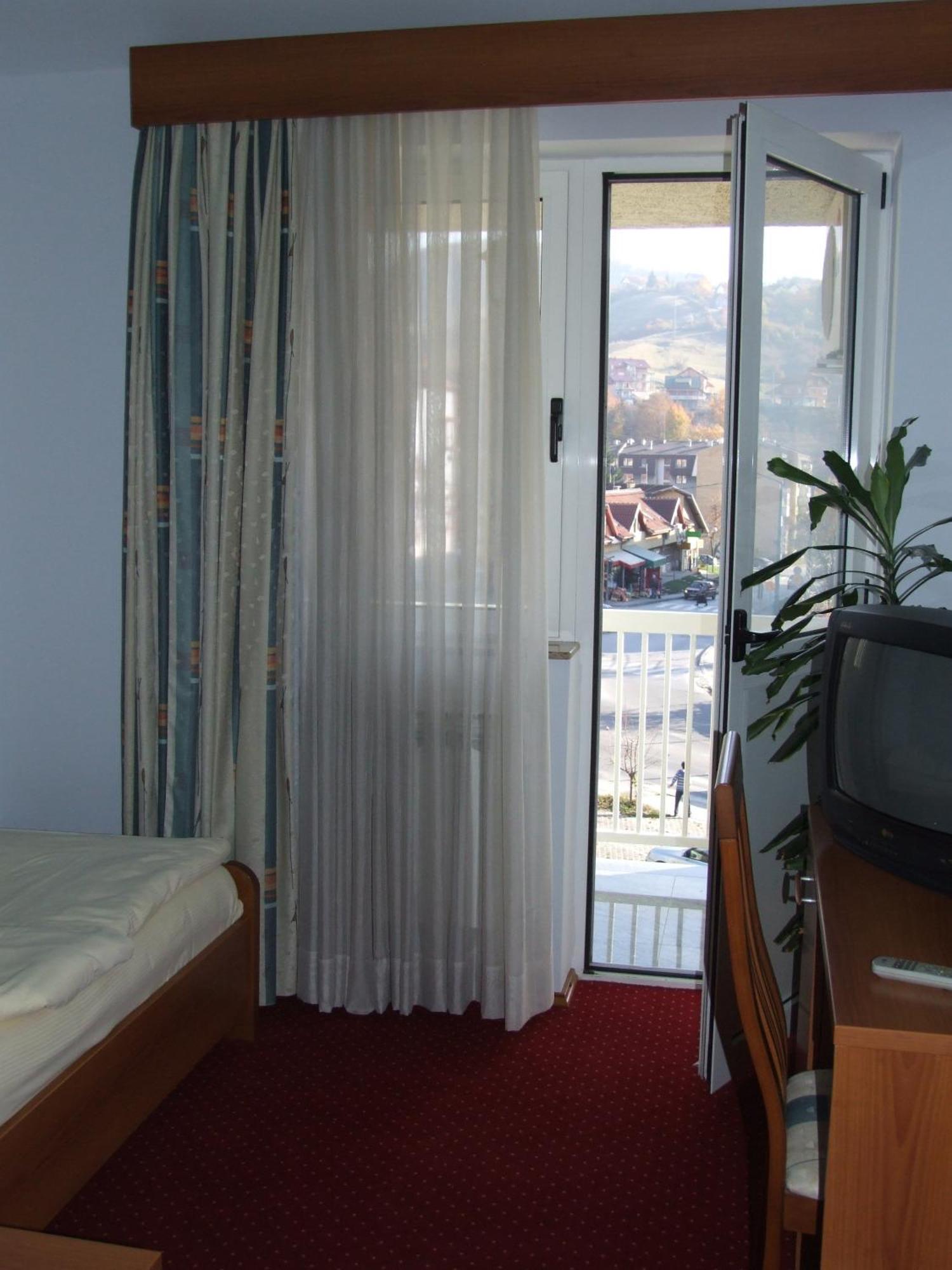 Hotel Sunce Sarajevo Vogošća Δωμάτιο φωτογραφία